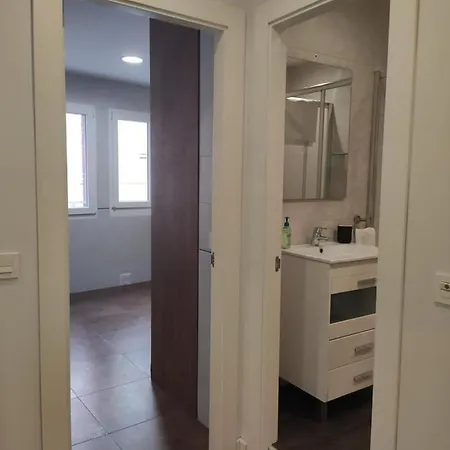 Апартаменты Piso Centro Y Playa De San Lorenzo Хихон